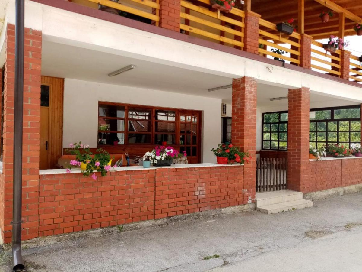 Apartman Dunja I Milos โมกราโกรา ภายนอก รูปภาพ