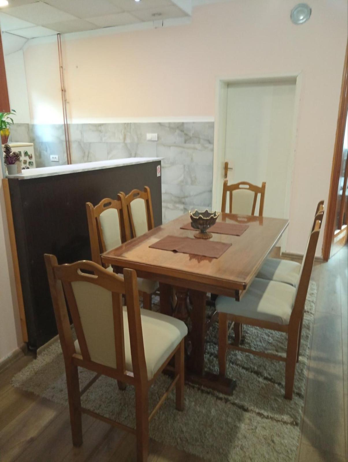 Apartman Dunja I Milos โมกราโกรา ภายนอก รูปภาพ