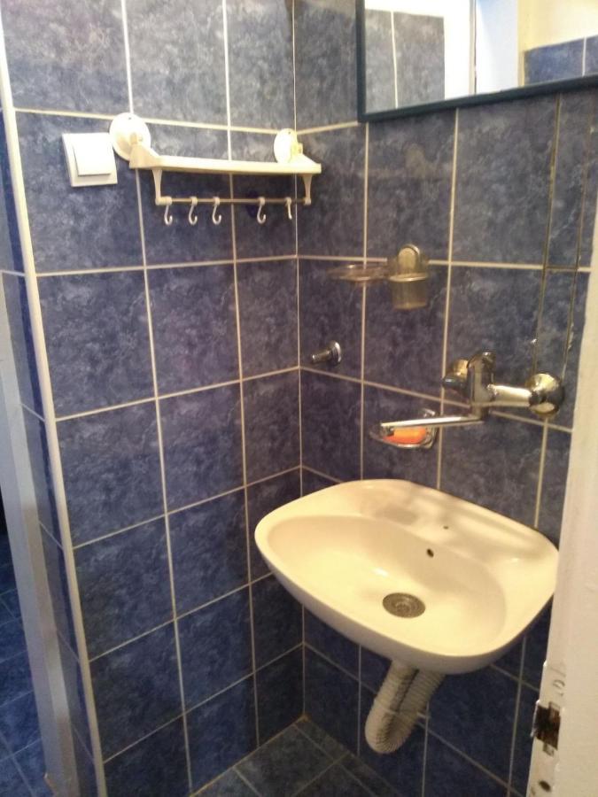 Apartman Dunja I Milos โมกราโกรา ภายนอก รูปภาพ